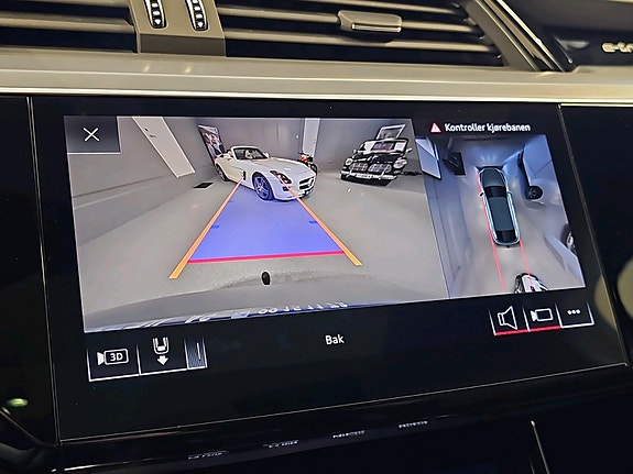 Audi e-tron Sportback 14 of 25