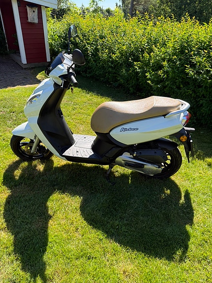 Peugeot Kisbee 5 of 5