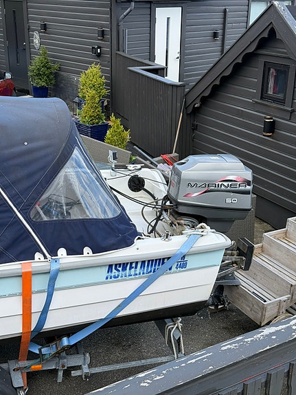 Askeladden 16’’ hardtop med 50hk Hydraulisk styring! 2 of 5