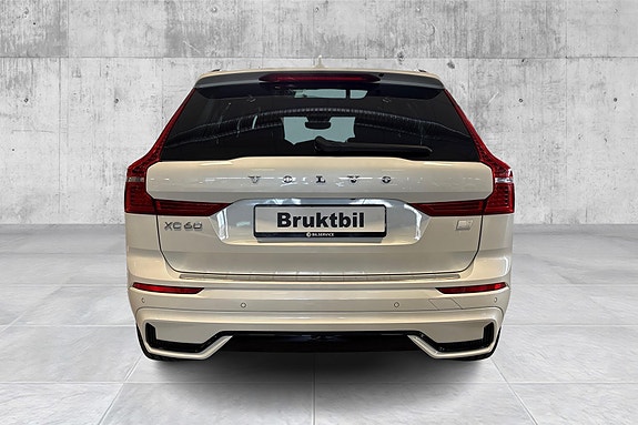 Volvo XC60 4 of 5