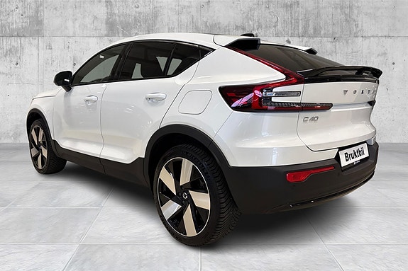 Volvo C40 3 of 5