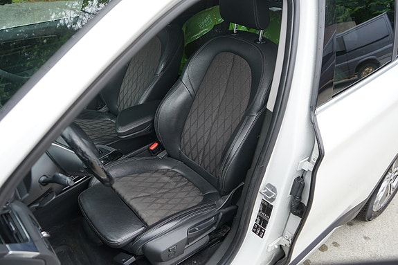 BMW X1 24 of 30
