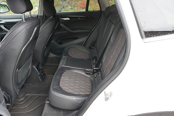 BMW X1 27 of 30