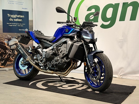 Yamaha MT-09 ** EKSOS/SKILTOPPHENG/WINGLETS** 2 of 5
