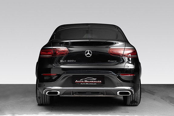 Mercedes-Benz GLC300 e 5 of 5