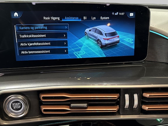 Mercedes-Benz EQC400 30 of 30