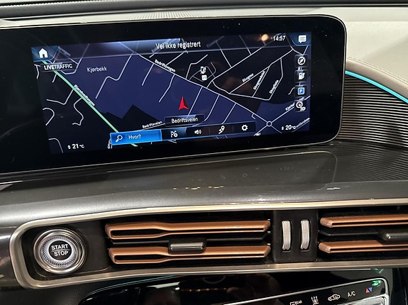 Mercedes-Benz EQC400 28 of 30