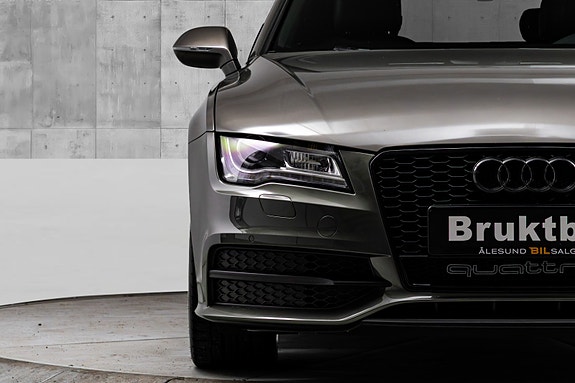 Audi A7 4 of 5