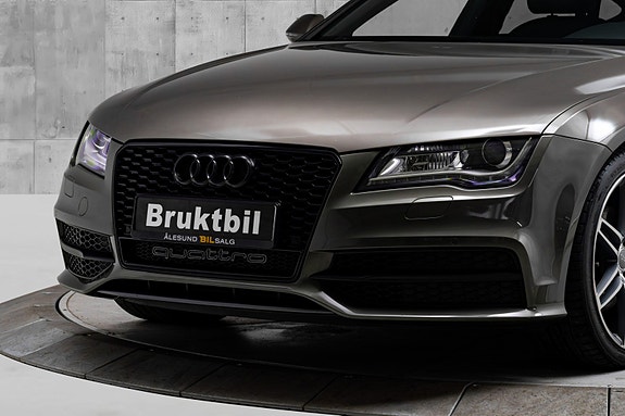 Audi A7 2 of 5