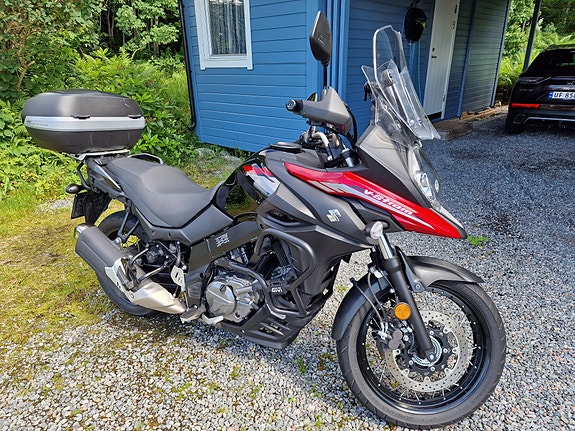 Suzuki DL 650 V-Strom XT 2 of 5