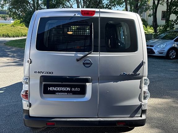 Nissan e-NV200 5 of 5