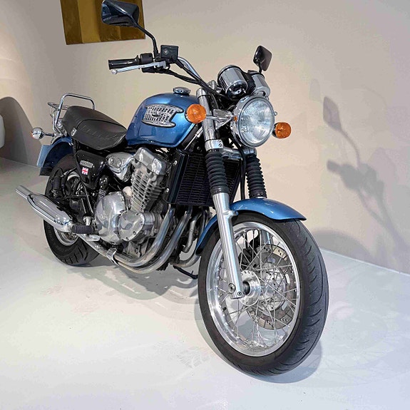 Triumph Thunderbird 3 of 5