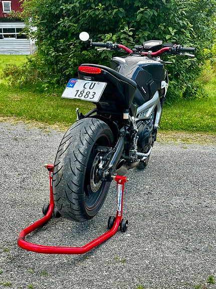 Yamaha MT-09 Street Rally | Lav km | Akrapovič & TST | Fersk service! 3 of 5