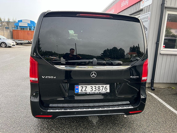 Mercedes-Benz V250 d 6 of 25
