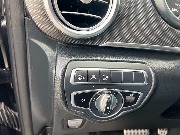 Mercedes-Benz V250 d 19 of 25
