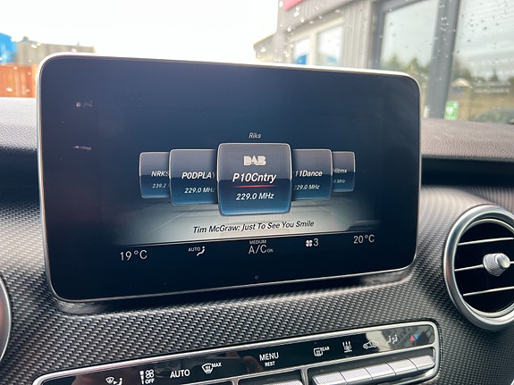 Mercedes-Benz V250 d 12 of 25