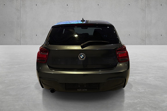 BMW 7 of 28