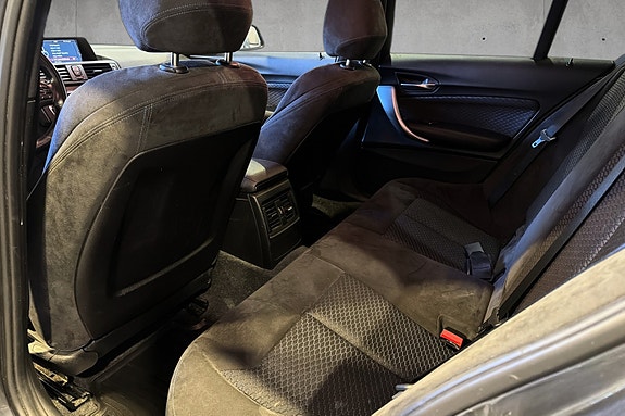 BMW 15 of 28