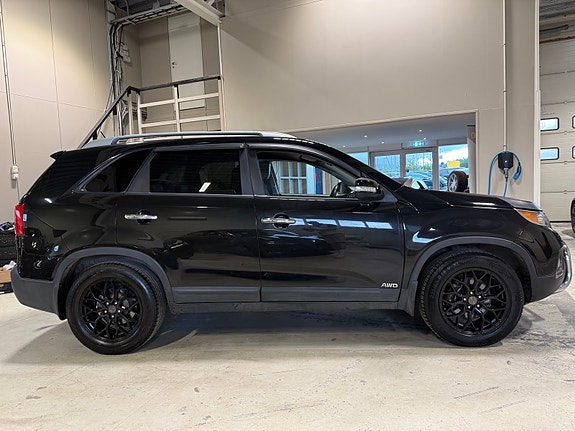 Kia Sorento 6 of 24