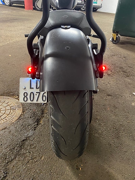 Harley-Davidson XL 883N Iron 17 of 20