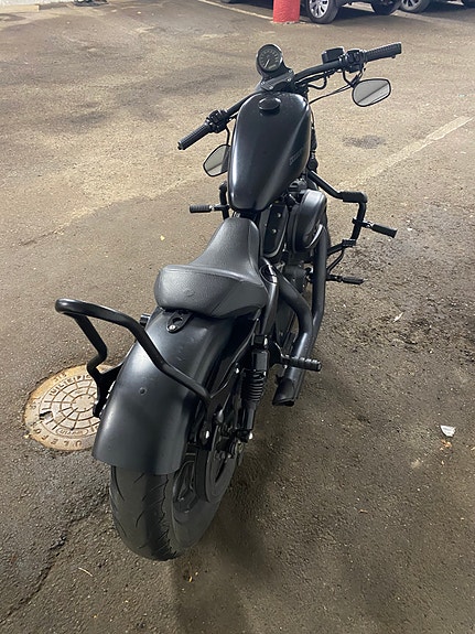 Harley-Davidson XL 883N Iron 8 of 20