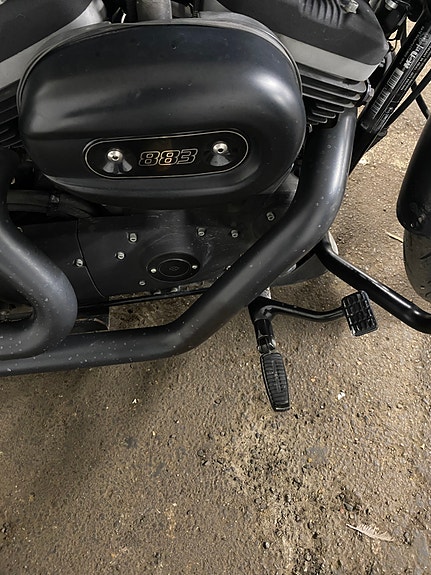 Harley-Davidson XL 883N Iron 14 of 20