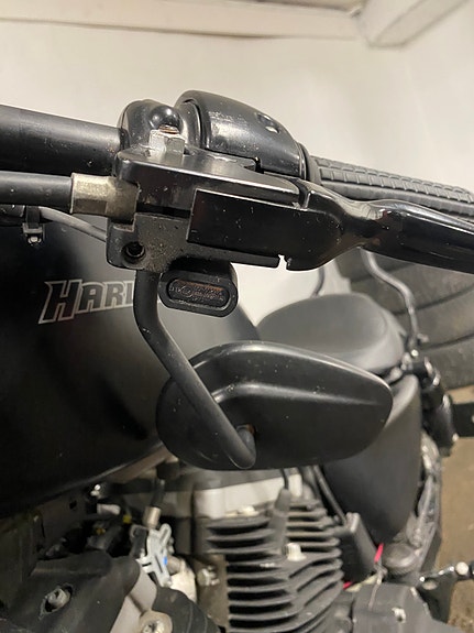 Harley-Davidson XL 883N Iron 18 of 20