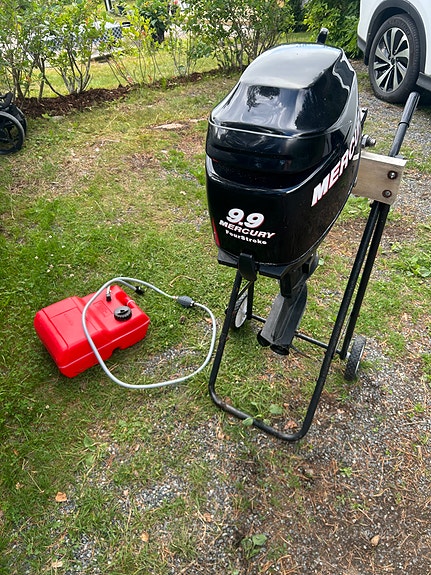 Mercury 9.9 hk FourStroke – Kort stamme – Pen og driftssikker 3 of 5