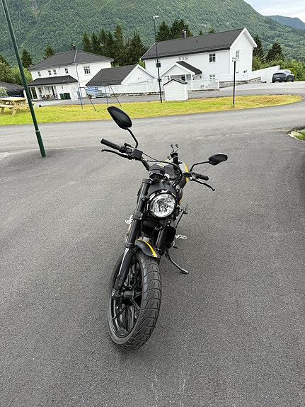 Ducati Scrambler Icon 4 of 5