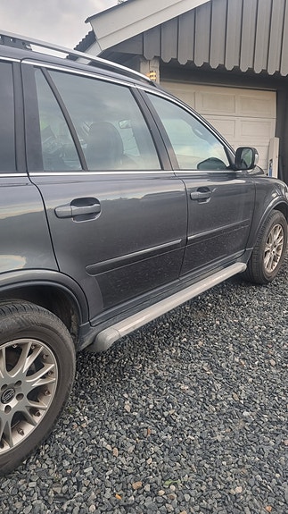 Volvo XC90 4 of 5