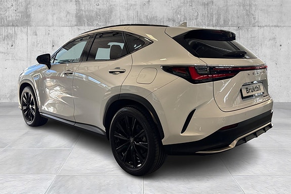 Lexus NX450h 3 of 5