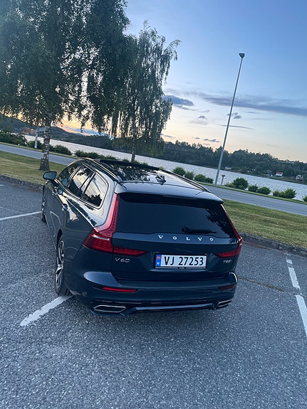 Volvo V60 5 of 5