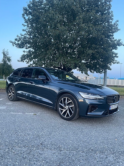 Volvo V60 4 of 5