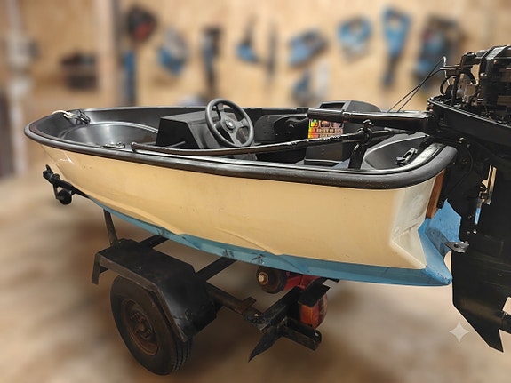 Fint liten båt med motor og registrert henger! 5 of 5