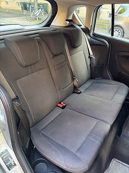 Ford B-MAX 17 of 19