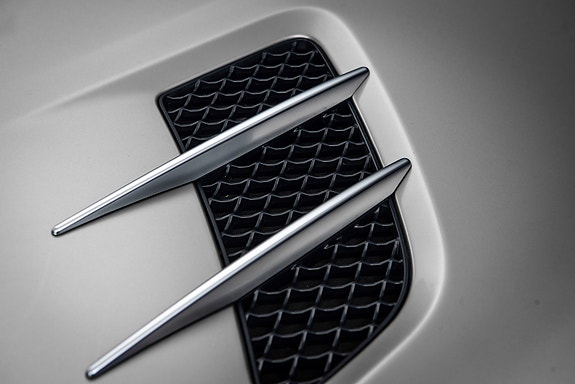 Mercedes-Benz SLS 5 of 5