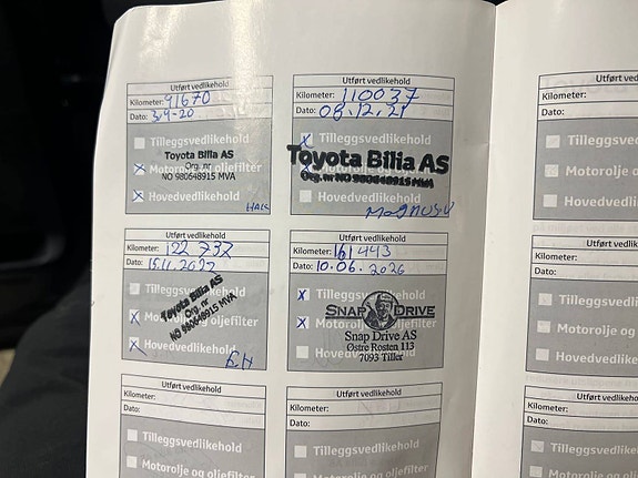 Toyota RAV4 15 of 19