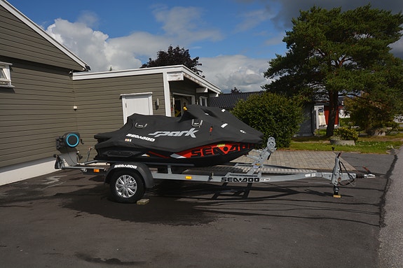 2st Seadoo Vannscooters på dobbelhenger 5 of 5