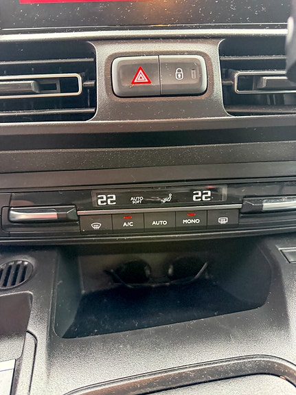 Citroen Berlingo 27 of 30