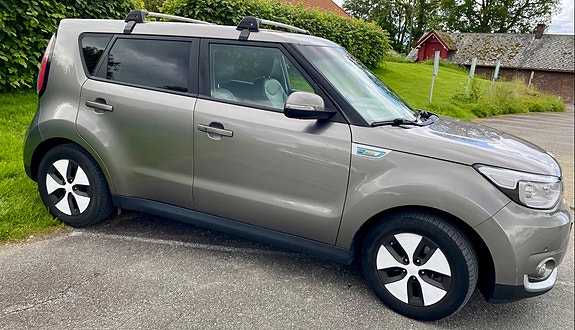Kia Soul Ev 2016 photo 3