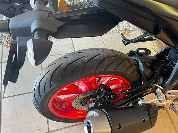 Yamaha MT-125 3 of 5