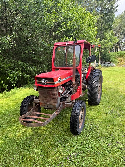 Massey Ferguson 130 3 of 5