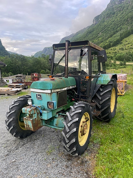 John Deere 1140 2 of 5