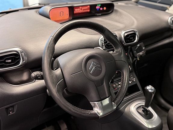 Citroen C3 Picasso 11 of 26