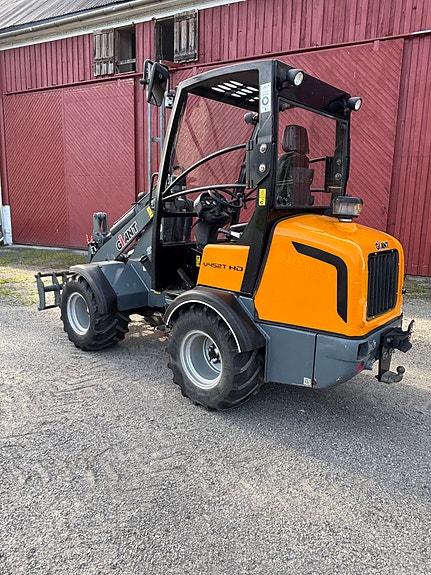 Giant V452T HD 4 of 5