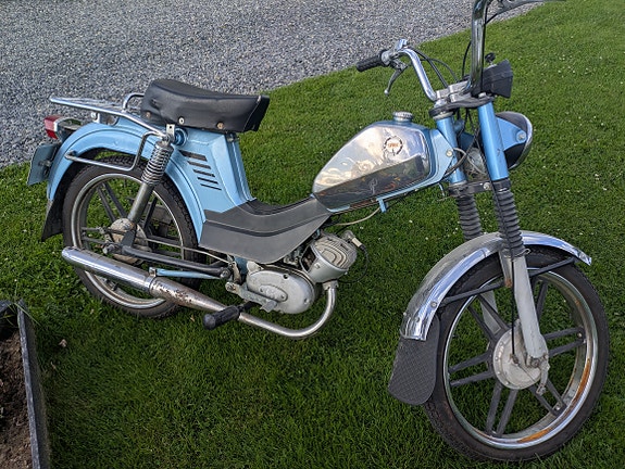 Tempo Corvette 2 of 5