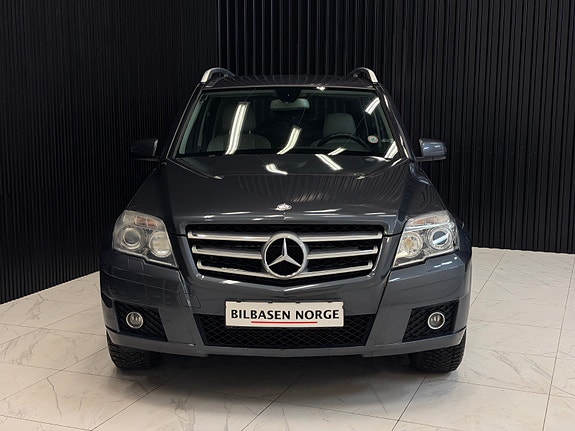 Mercedes-Benz GLK 4 of 5