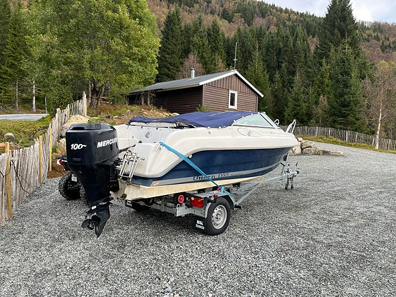 Uttern D55 med henger 4 of 5