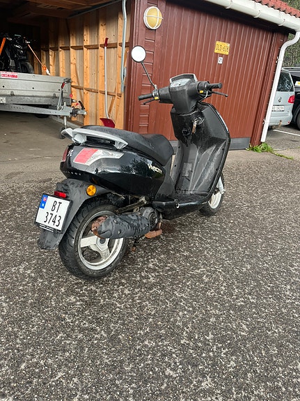 Peugeot Speedfight 2 3 of 5