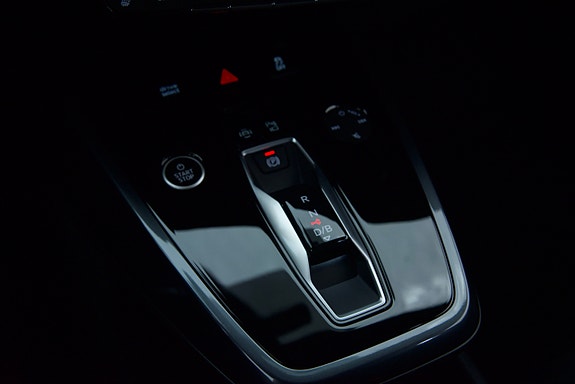 Audi Q4 e-tron 21 of 26